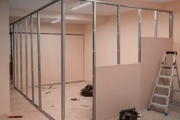 Divisiones de ambientes para una página local de Zona 3, imagen de apoyo no asociada a una obra específica